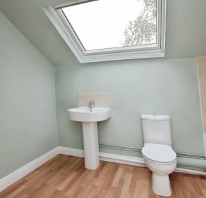 1 Bedroom Flat for sale in Ramleaze Drive, Salisbury