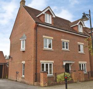 5 Bedroom House for sale in Shears Drive, Salisbury