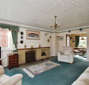 4 Bedroom House for sale in Reeves Close, Romsey