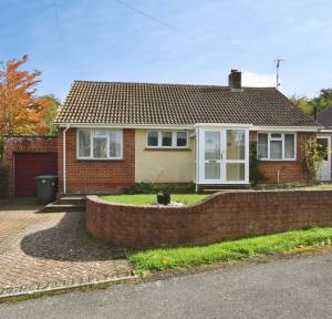 3 Bedroom Bungalow for sale in Chantry Road, Salisbury