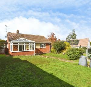 3 Bedroom Bungalow for sale in Chantry Road, Salisbury
