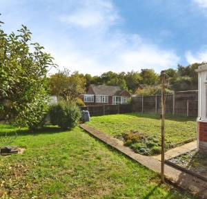 3 Bedroom Bungalow for sale in Chantry Road, Salisbury
