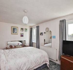 4 Bedroom House for sale in Roman Meadow, Salisbury