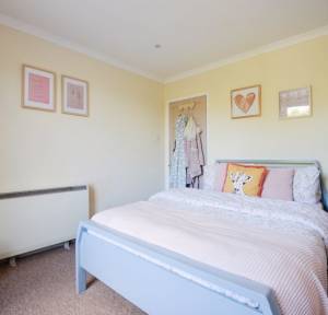 2 Bedroom Flat for sale in Devizes Road, Salisbury