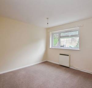 2 Bedroom House for sale in Gainsborough Close, Salisbury