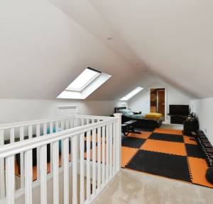 5 Bedroom House for sale in Highfield Lane, Salisbury