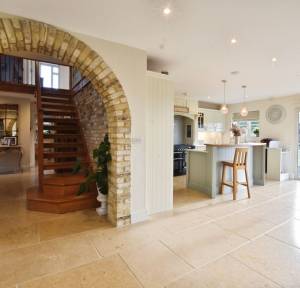 5 Bedroom House for sale in Highfield Lane, Salisbury