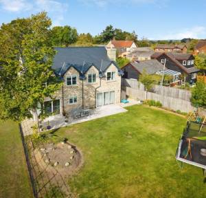 5 Bedroom House for sale in Highfield Lane, Salisbury
