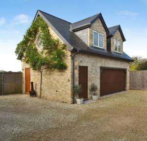 5 Bedroom House for sale in Highfield Lane, Salisbury