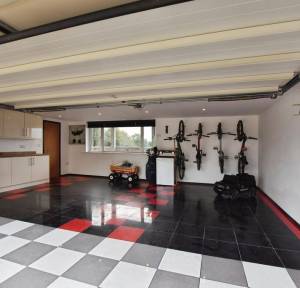 5 Bedroom House for sale in Highfield Lane, Salisbury