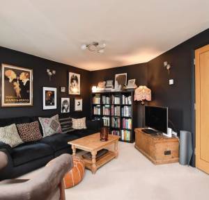 2 Bedroom Flat for sale in Fisherton Street, Salisbury