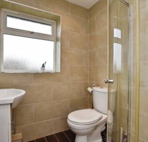 3 Bedroom House for sale in St. Teresa's Close, Salisbury