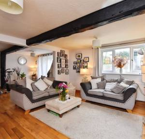 4 Bedroom House for sale in Kings Stables, Salisbury