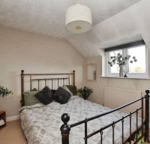 4 Bedroom House for sale in Kings Stables, Salisbury
