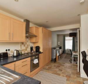 1 Bedroom Flat for sale in 10 Clifton Road, Salisbury