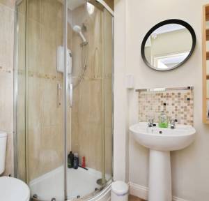 1 Bedroom Flat for sale in 10 Clifton Road, Salisbury