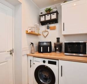 4 Bedroom House for sale in Howes Crescent, Salisbury