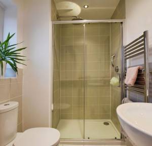 4 Bedroom House for sale in Howes Crescent, Salisbury
