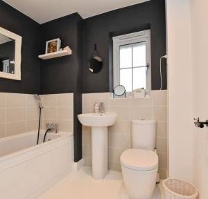 4 Bedroom House for sale in Howes Crescent, Salisbury