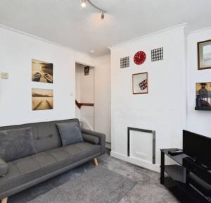 1 Bedroom House for sale in Gas Lane, Salisbury