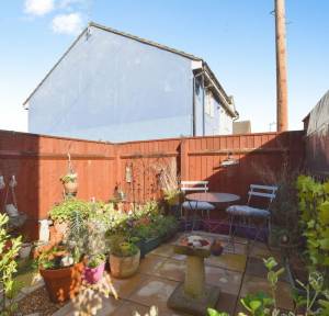 1 Bedroom House for sale in Gas Lane, Salisbury