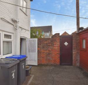 1 Bedroom House for sale in Gas Lane, Salisbury